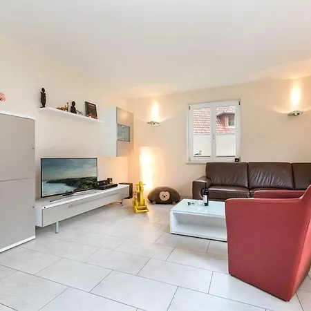 Haus Leuchtturmblick Glowe